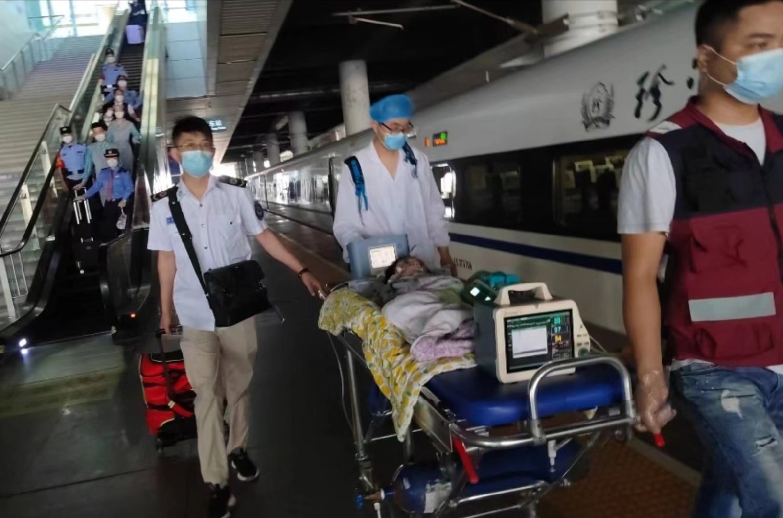 尤溪县高铁转运公司